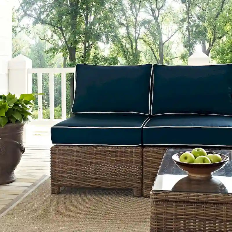 Crosley Bradenton 5-Piece Outdoor Wicker Seating Set with Navy Cushions