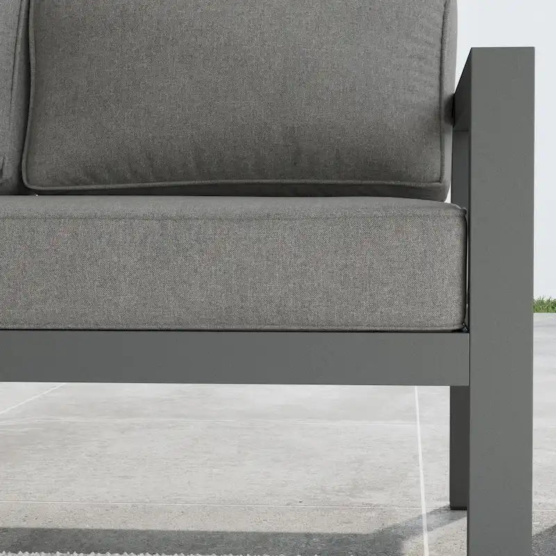 Homestyles Grayton 5-Seat Outdoor Sectional - 87 x 32 x 87
