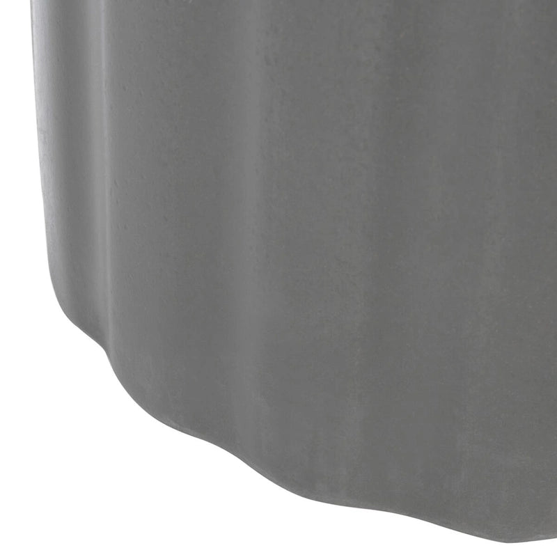SAFAVIEH Ulya Concrete Indoor/ Outdoor Accent Table - 15.7 x 15.7 x 17.7 - 16Wx16Dx18H
